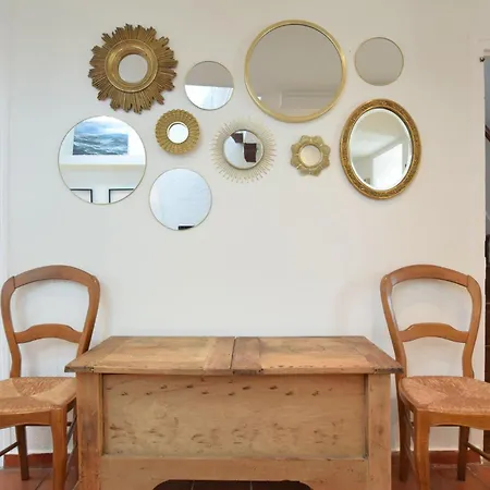 6 Bedroom Lovely Home In Saint-Vaast-La-Hougue *