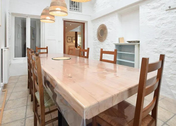 Stunning In Saint-Vaast-la-Hougue